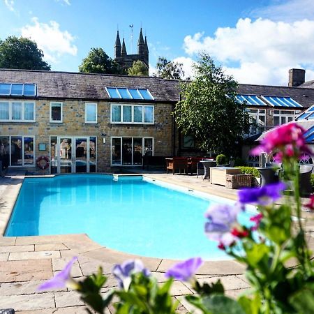 הלמסלי Feversham Arms Hotel & Verbena Spa מראה חיצוני תמונה