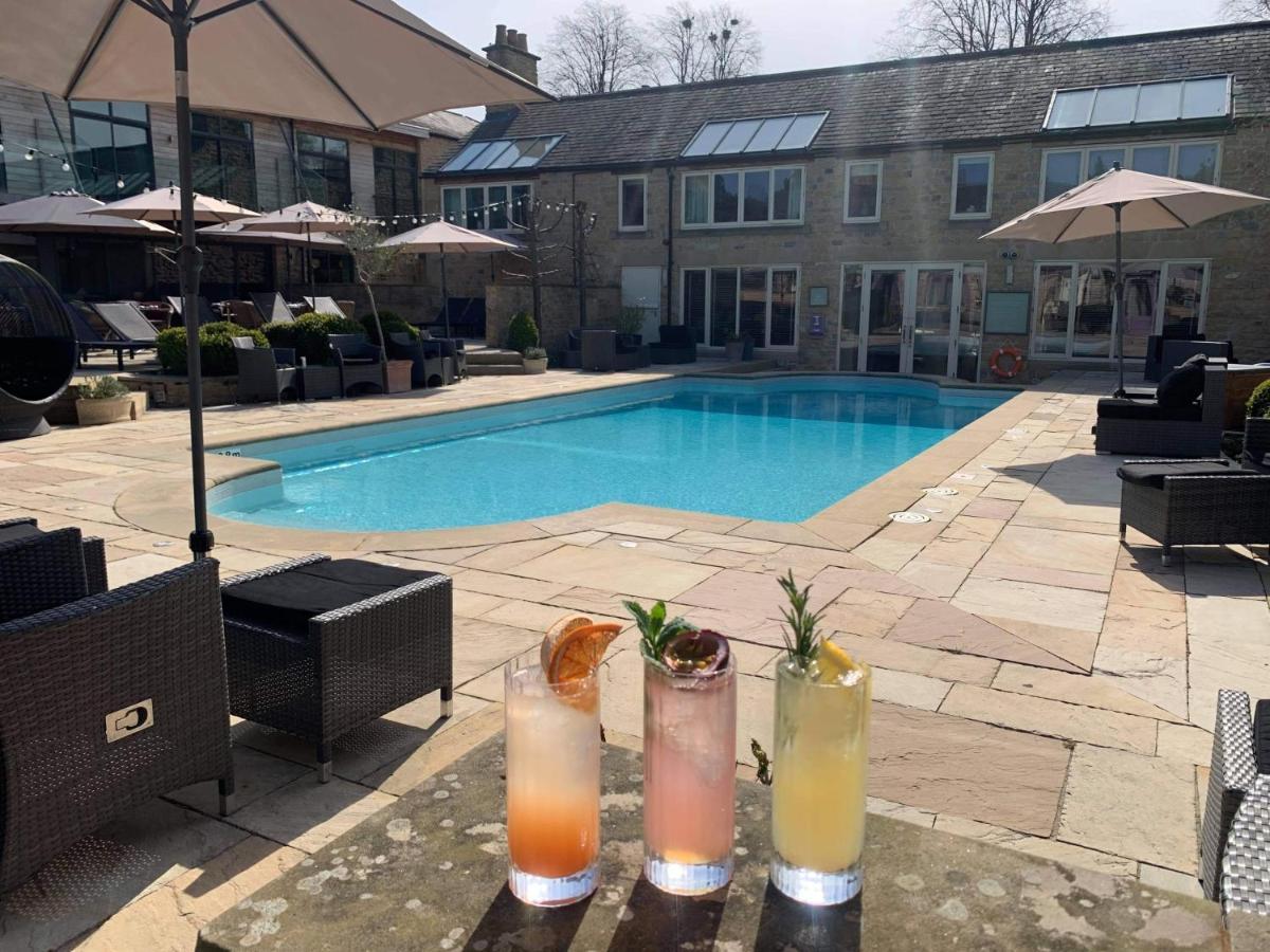 הלמסלי Feversham Arms Hotel & Verbena Spa מראה חיצוני תמונה